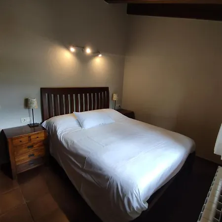 Apartment Apartament Rocaforadada A Pi, Bellver De Cerdanya